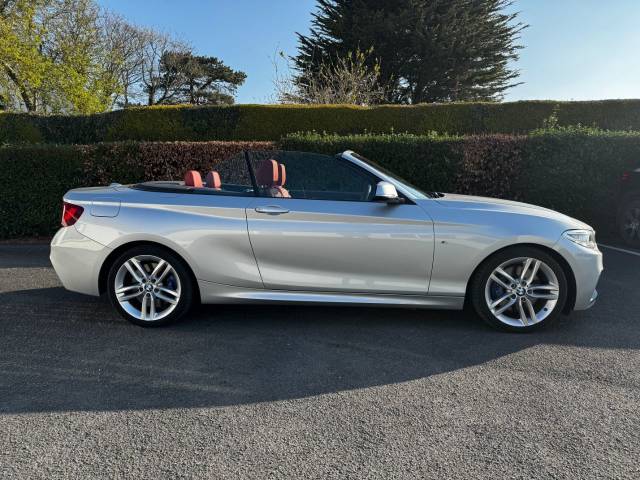 2016 BMW 2 Series 2.0 𝐕𝐄𝐇𝐈𝐂𝐋𝐄 𝐑𝐄𝐒𝐄𝐑𝐕𝐄𝐃
