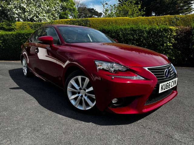 Lexus IS 2.5 300h Advance 4dr CVT Auto Saloon Petrol / Electric Hybrid Red