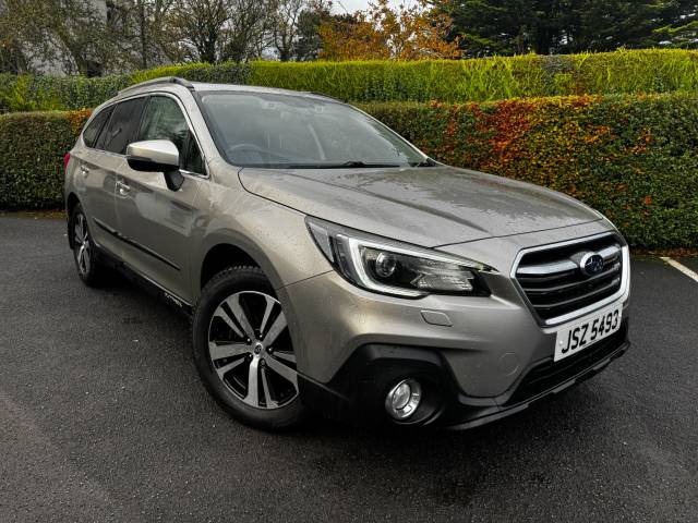 Subaru Outback 2.5i SE Premium 5dr Lineartronic Estate Petrol Gold
