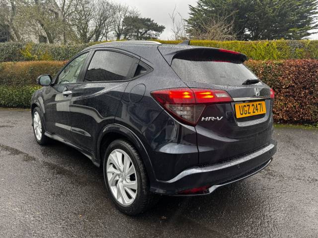 2019 Honda HR-V 1.5 𝐕𝐄𝐇𝐈𝐂𝐋𝐄 𝐑𝐄𝐒𝐄𝐑𝐕𝐄𝐃