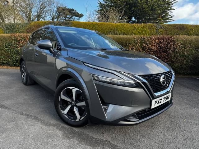 Nissan Qashqai 1.3 𝐕𝐄𝐇𝐈𝐂𝐋𝐄 𝐑𝐄𝐒𝐄𝐑𝐕𝐄𝐃 Hatchback Petrol Grey
