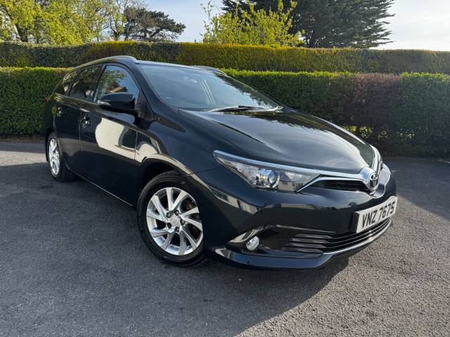 2016 Toyota Auris 1.6 D-4D Business Edition 5dr