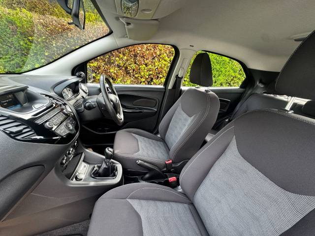 2017 Ford Ka+ 1.2 𝐕𝐄𝐇𝐈𝐂𝐋𝐄 𝐑𝐄𝐒𝐄𝐑𝐕𝐄𝐃