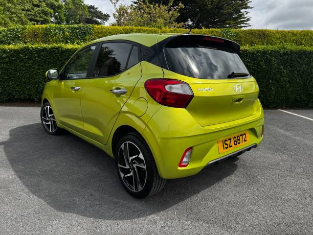 2025 Hyundai i10 1.0 𝐕𝐄𝐇𝐈𝐂𝐋𝐄 𝐑𝐄𝐒𝐄𝐑𝐕𝐄𝐃