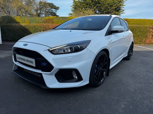 Ford Focus RS 2.3 EcoBoost 5dr Hatchback Petrol White