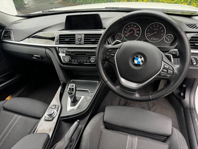 2015 BMW 3 Series 2.0 320i Sport 4dr Step Auto