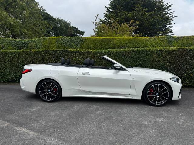 2021 BMW 4 Series 2.0 𝐕𝐄𝐇𝐈𝐂𝐋𝐄 𝐑𝐄𝐒𝐄𝐑𝐕𝐄𝐃
