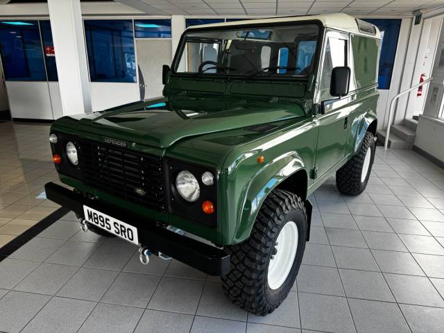 Land Rover Defender 90 2.5 90 DEFENDER TDI Four Wheel Drive Diesel Green